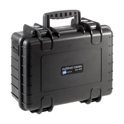 OUTDOOR resväska i svart med Skuminteriör 385x265x165 mm Volume: 16,6 L Model: 4000/B/SI